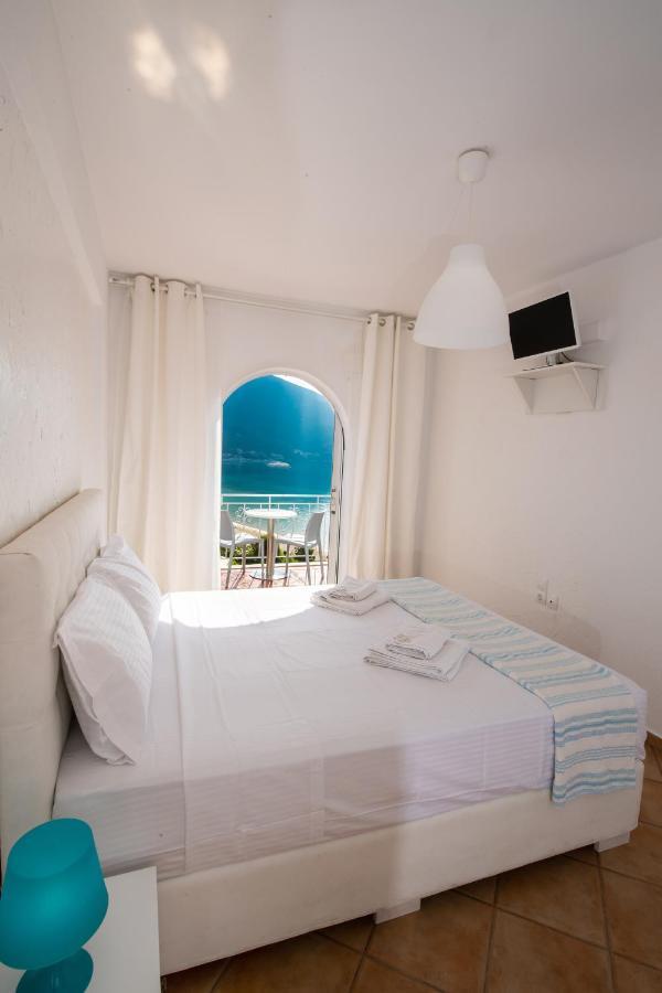Seaview Rooms ヴァシリキ 部屋 写真