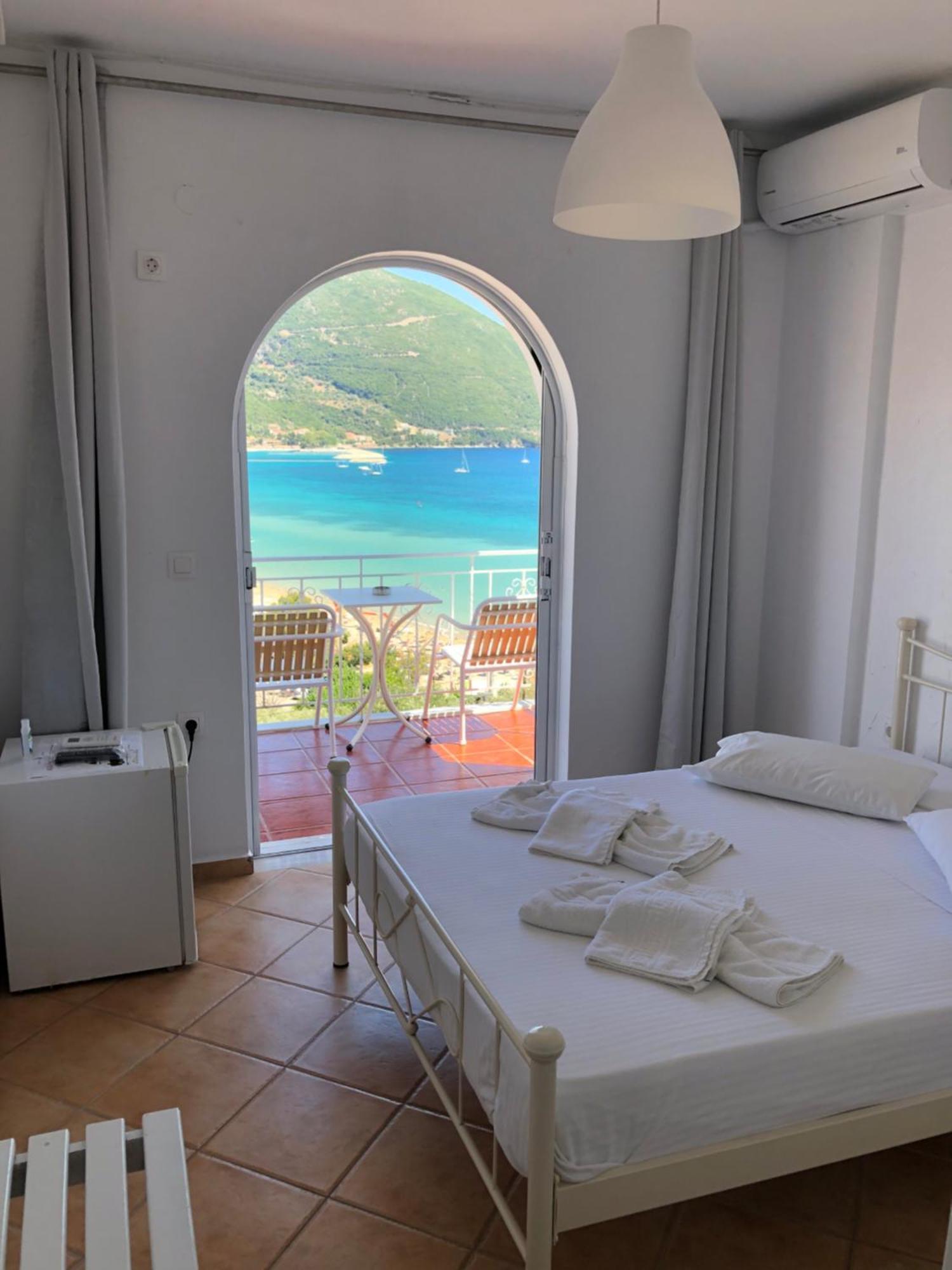 Seaview Rooms ヴァシリキ 部屋 写真